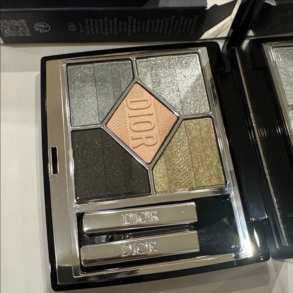 DIOR - Picture 2 of 4